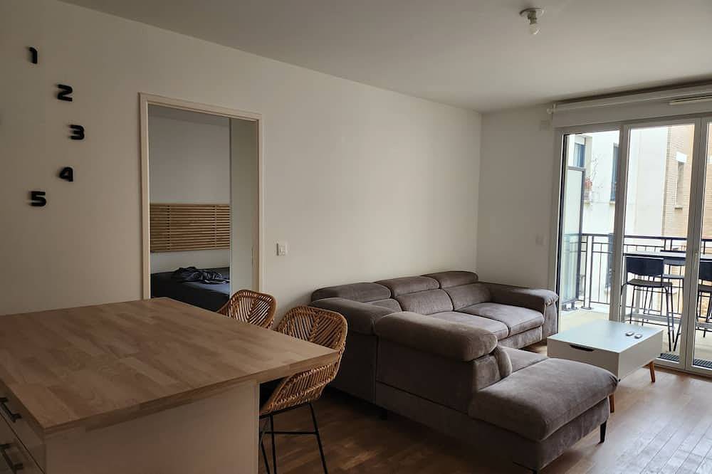 Ganze Wohnung, Quiet apartment near Paris in Suresnes, Hauts-de-Seine