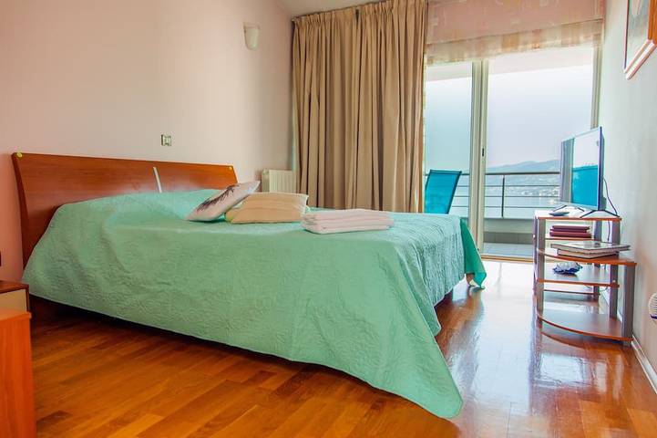 Ferienhaus für 8 Personen, mit Garten und Balkon in Rijeka - 2