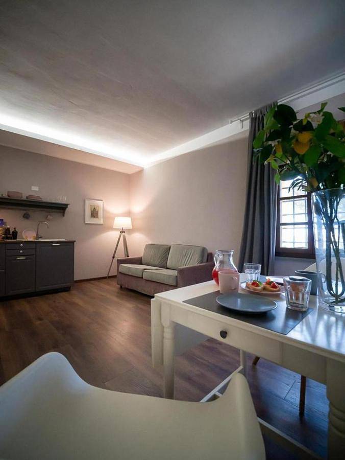 Locanda dei Sette Limoni - camere e residence in Mazzanta, Costa degli Etruschi