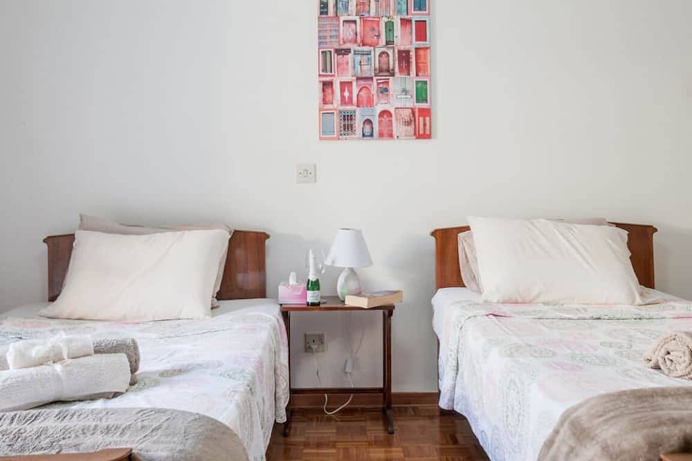 Sonniges Haus mit drei Schlafzimmern nahe dem Strand in Limassol, Südzypern