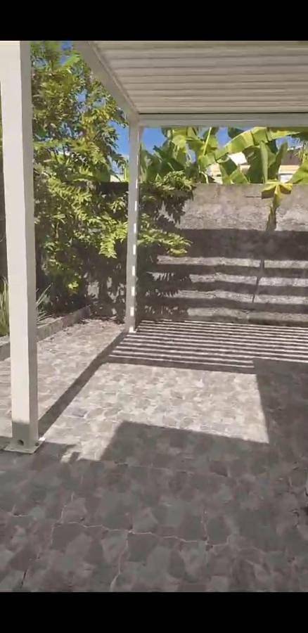 Gîte pour 3 personnes, avec terrasse dans Église catholique de Sainte-Anne - 4