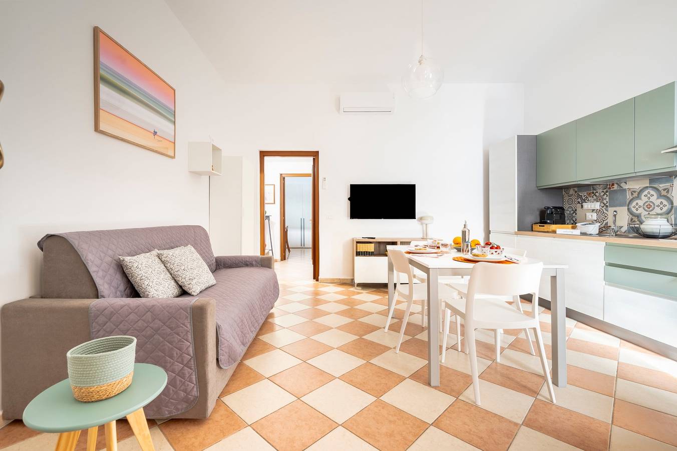 Ganze Wohnung, Ferienwohnung 'Corte Curatolo - Ciuri' mit Gemeinschaftsterrasse, Wi-Fi und Klimaanlage in Martano, Lecce Provinz