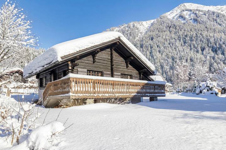 Chalet pour 8 personnes, avec balcon et piscine, animaux acceptés dans Argentière