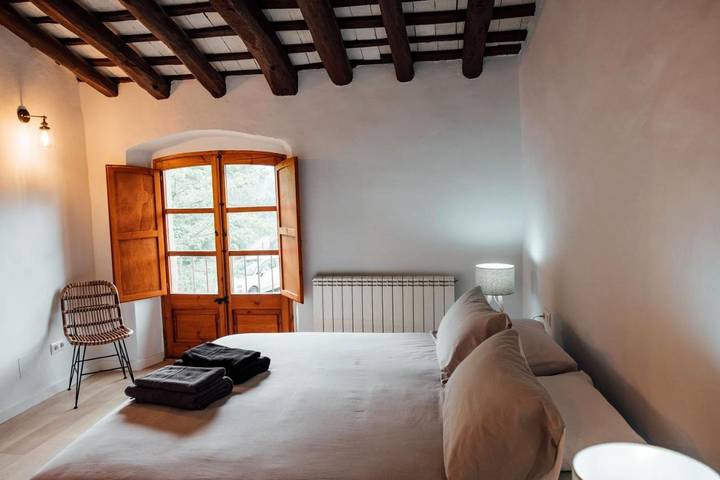 Chalet para 10 personas, con vistas además de piscina y jardín en Pla de l'Estany - 3