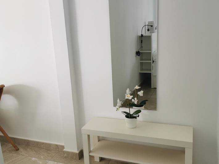 Gîte pour 3 personnes, avec jardin et piscine dans Tahiche - 4