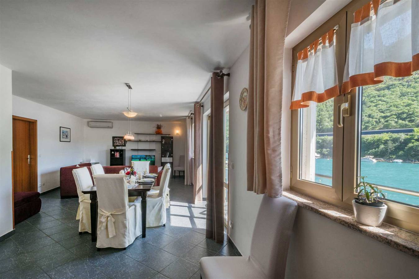 Ganze Wohnung, Ferienhaus Villa Dorijana in Plomin, Ostküste Istrien