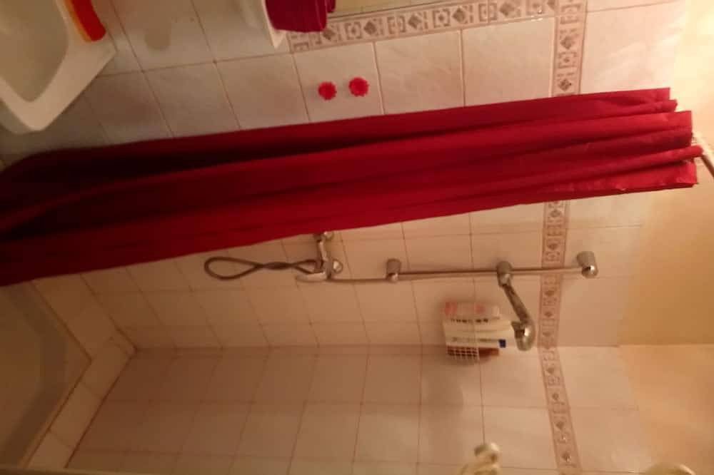 Apartamento entero, Acogedor estudio en la Provenza. in Camaret-sur-Aigues, Vaucluse