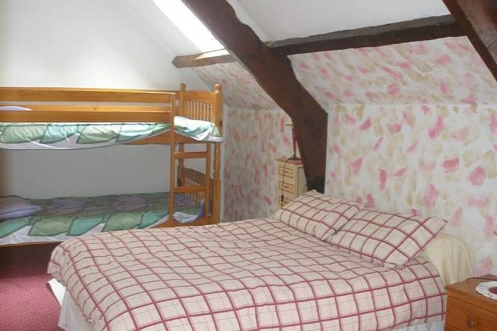 Gîte pour 6 personnes, avec jardin à Josselin - 3