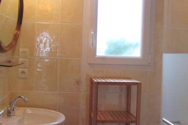Location de vacances pour 5 personnes, avec jardin et terrasse à Saint-Pabu - 2