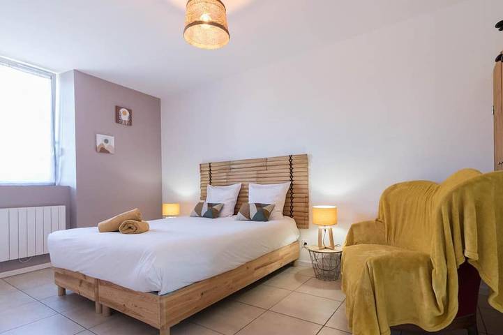 Location de vacances pour 6 personnes, avec jardin à Caignac - 3