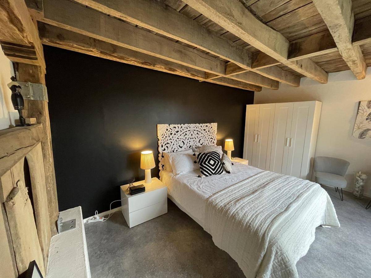 Family Room in Troche, Région de Brive-la-Gaillarde