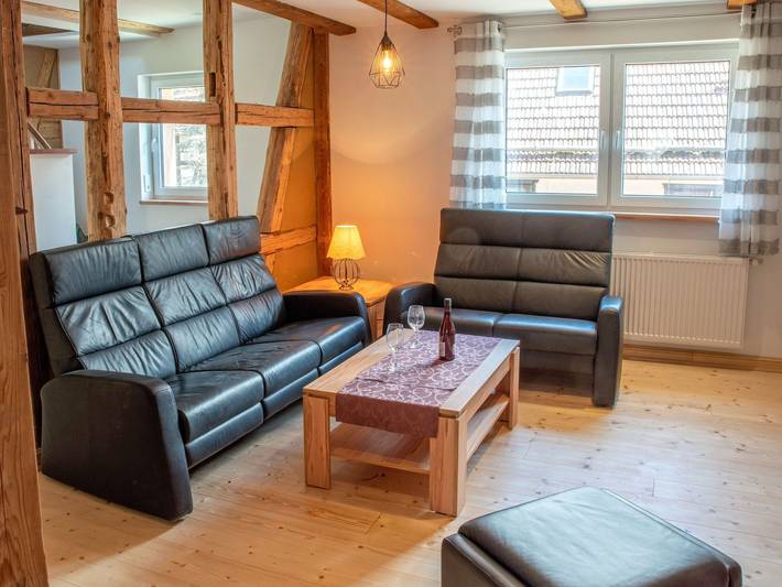 Ferienhaus für 7 Personen, mit Terrasse und Garten in Tanne