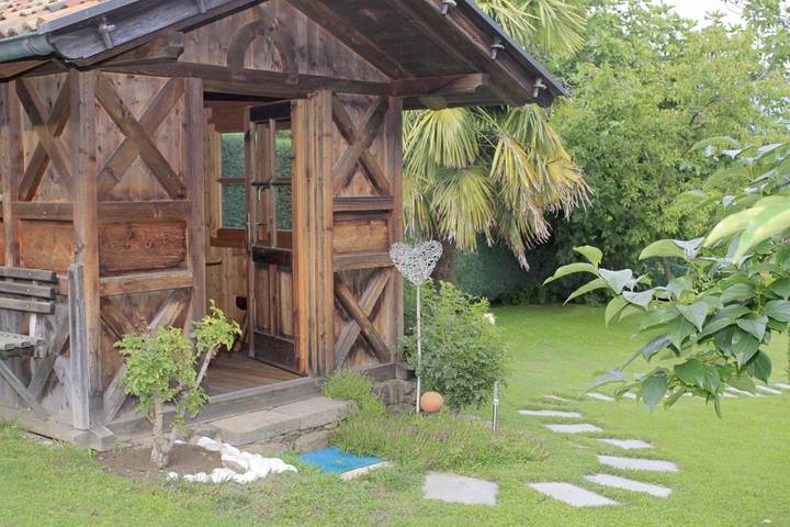 Ferienwohnung für 2 Personen, mit Balkon und Terrasse sowie Garten und Ausblick in Algund - 4