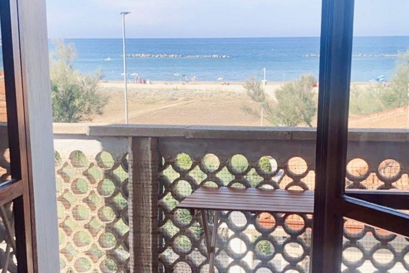 Entire apartment, Rm03 - Senigallia, three-room apartment facing the sea in Senigallia, Senigallia (Municipality)