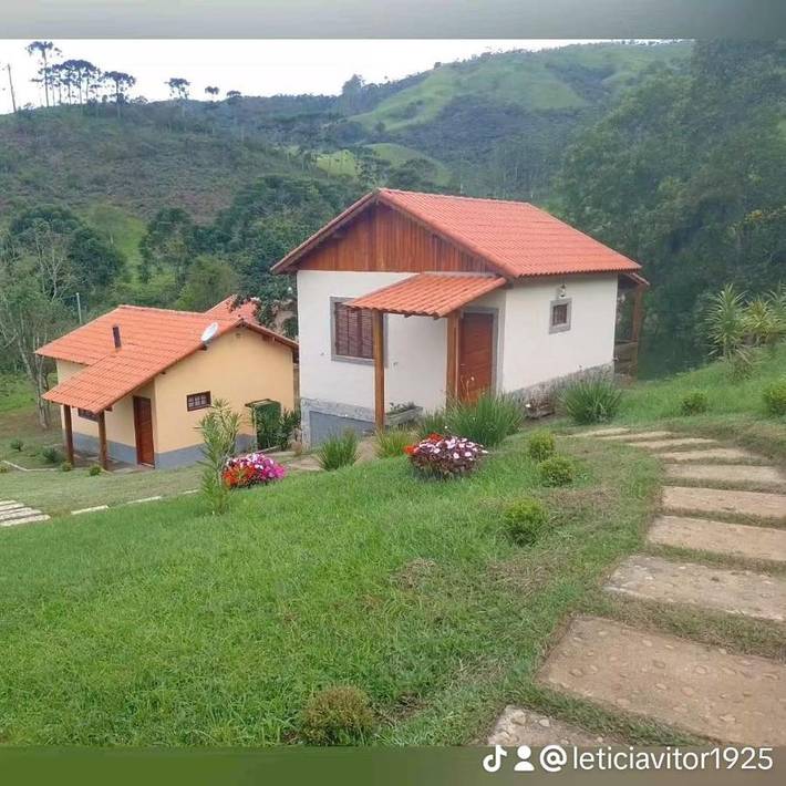 Cottage pour 2 personnes, avec jardin ainsi que terrasse et vue, animaux acceptés