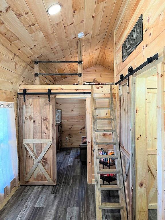 Cozy Wooded Cabin in the Heart of Rrg! in Daniel Boone National Forest