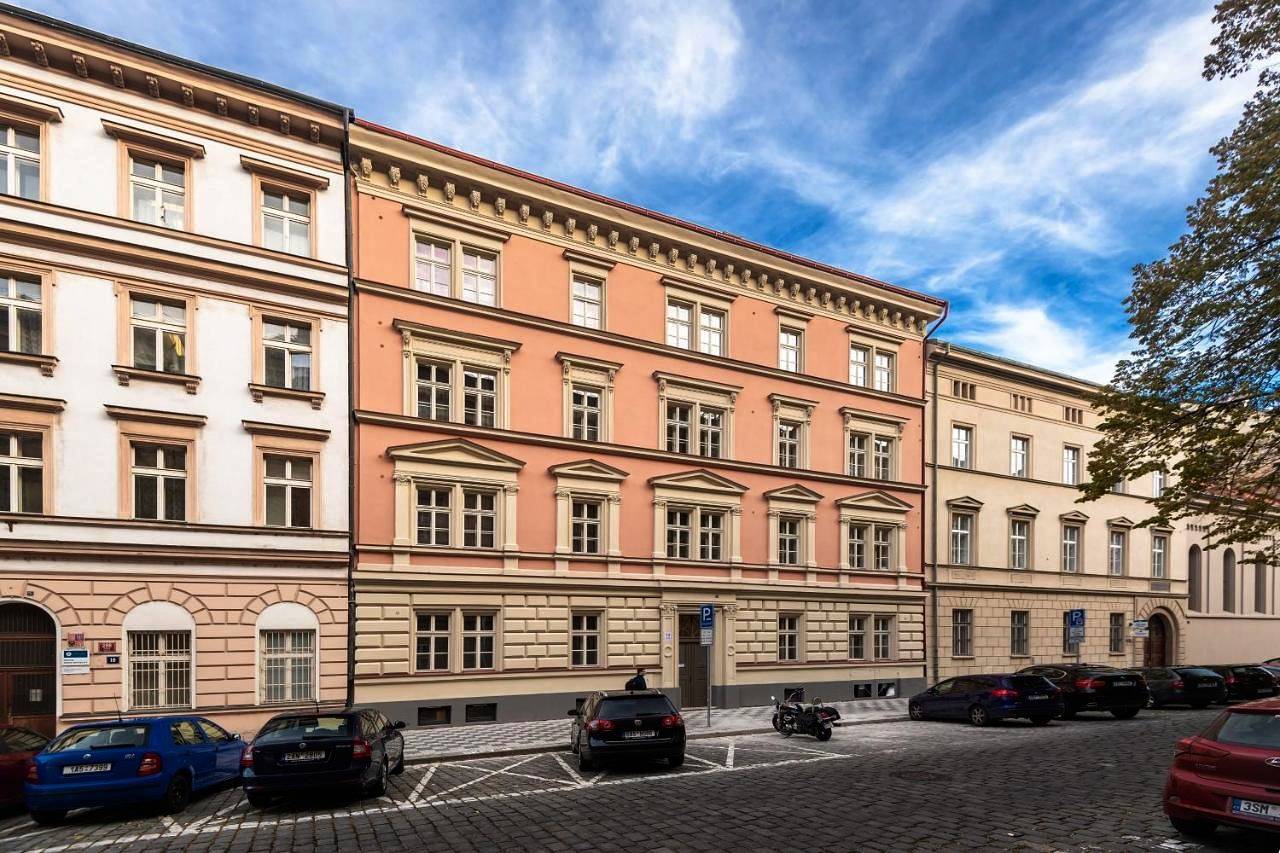 Seven Wishes Boutique Residence by Dwellfort in Prague, Bohême centrale