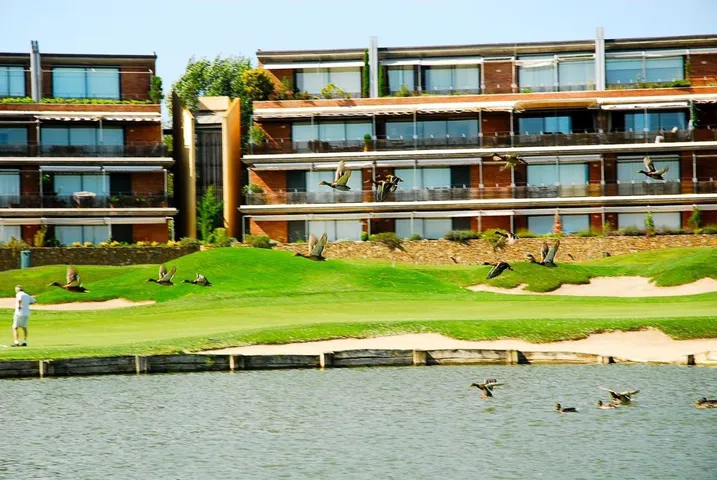 Apartamento de vacaciones para 4 personas, con terraza y piscina - 1
