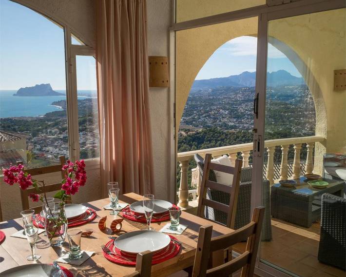 Chalet para 9 personas, con vistas además de piscina y jardín - 1