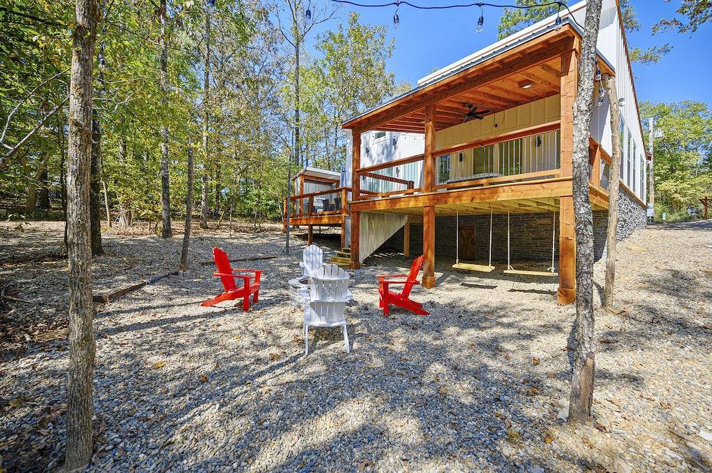 Luxury 1Br/1Ba Cabin in Beautiful Broken Bow, Oklahoma in Broken Bow, McCurtain County