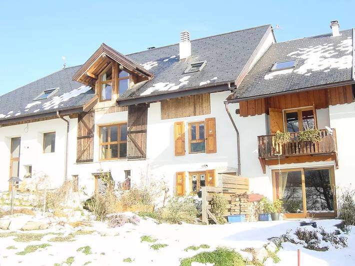 Gîte pour 15 personnes, avec jardin à Mercury - 4