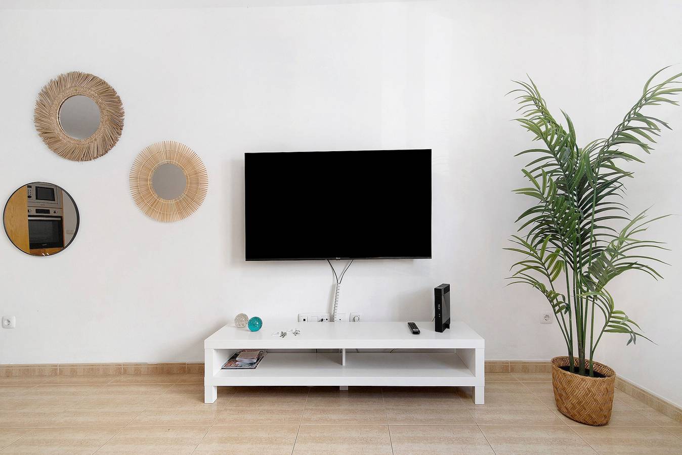 Apartamento entero, Apartamento de vacaciones 'La Calma En Playa De Salinetas' con Wi-Fi in Melenara, Telde
