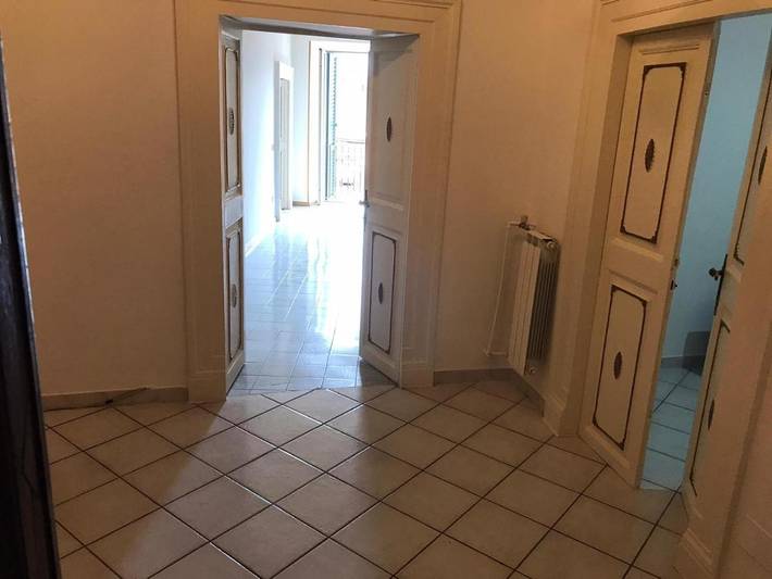 Gîte pour 8 personnes, avec terrasse et vue, animaux acceptés à Amaseno