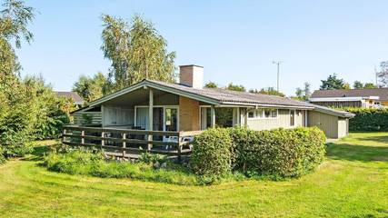 Ferienhaus für 6 Personen, mit Terrasse in Bønnerup Strand