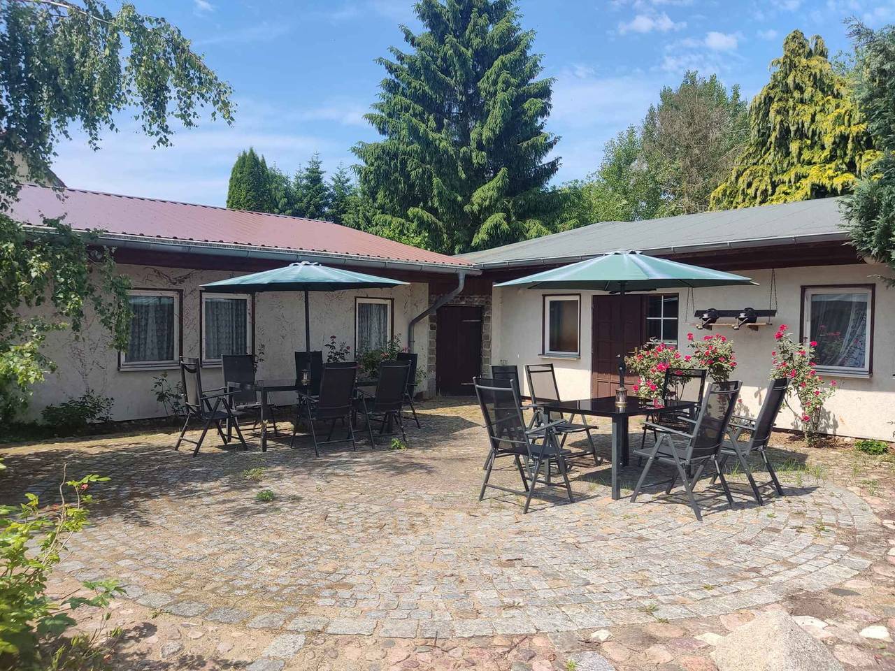 Estudio entero, Apartamento vacacional con balcon y cocineta.  in Ribnitz-Damgarten, Rostock y sus alrededores