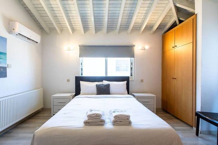 Gaia`s Residence in Larnaca in Lárnaca, Distrito de Larnaca