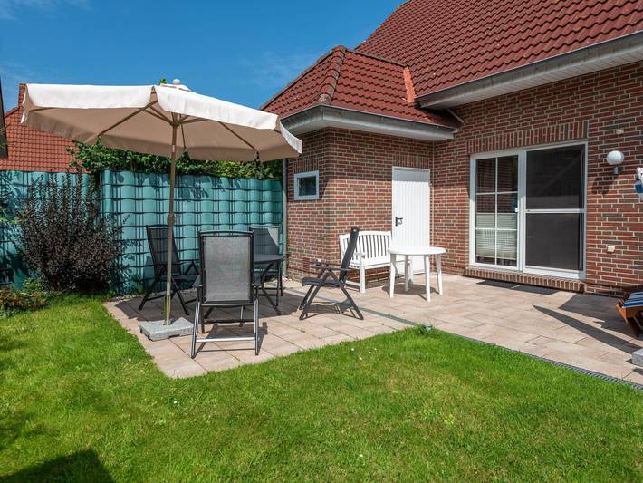 Ferienhaus für 4 Personen, mit Terrasse und Garten in Norden - 3