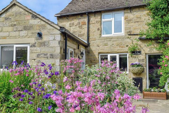Cottage for 4 people, with garden in Eyam