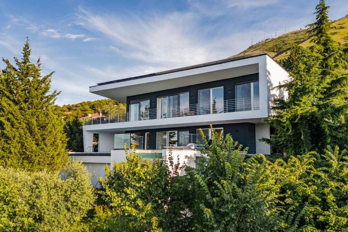 Sunrise | The Twin Villa in Shkoder
