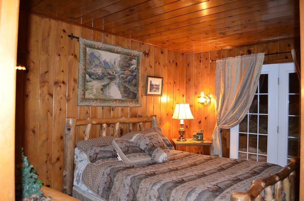 Glamping for 38 Guests in Duck Creek Village, Dixie National Forest