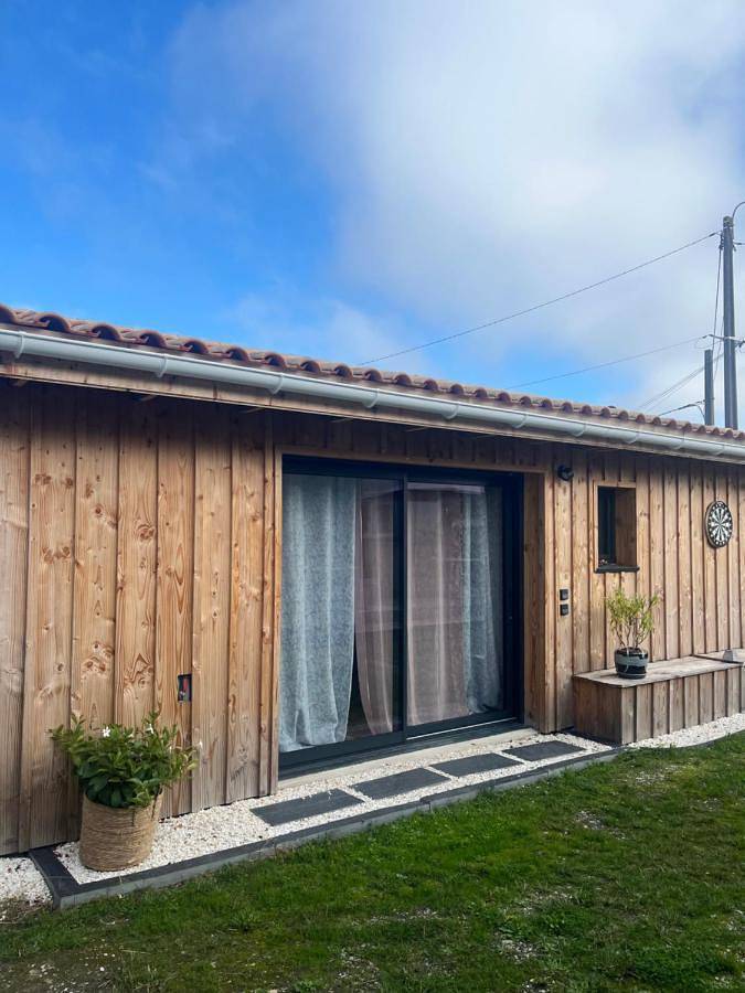 Maison d’hôte pour 2 personnes, avec terrasse et jardin à Saint-Médard-en-Jalles