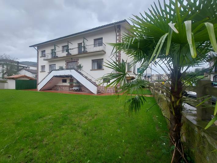 Chalet para 21 personas, con jardín y balcón en Valle de Baztan - 3