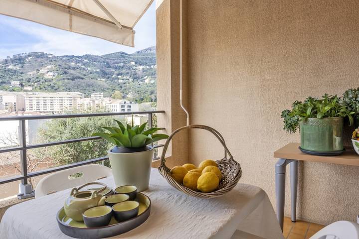 Gîte pour 2 personnes, avec terrasse, adapté aux familles à Bastia - 4