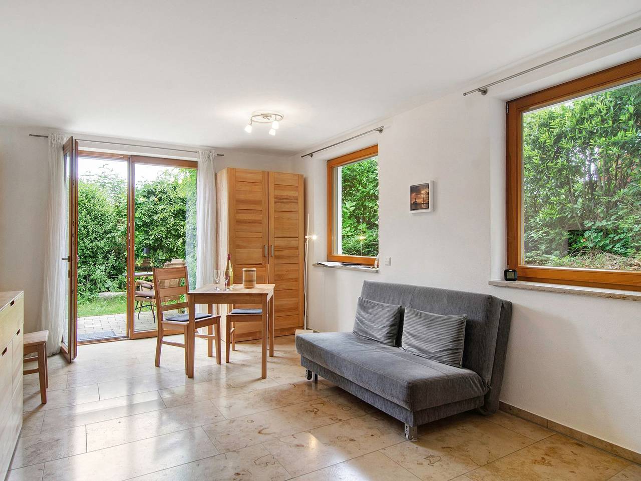 Ganze Ferienwohnung, Ferienwohnungen Im Rosengarten - Marie in Bodman-Ludwigshafen, Obersee (Bodensee)
