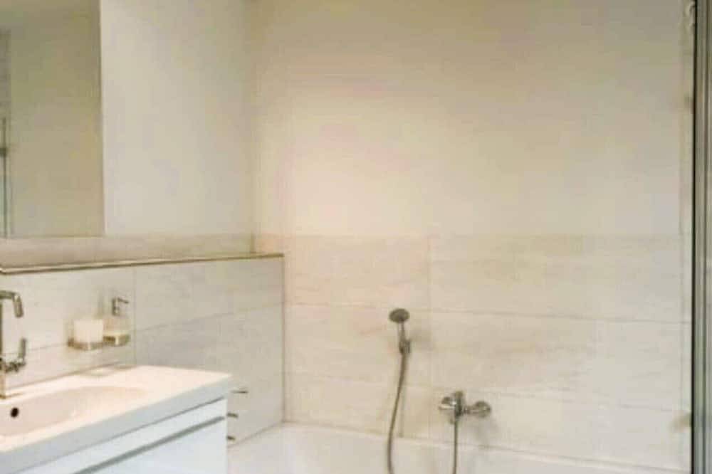 Zentral gelegenes Haus 200 qm in ruhiger Lage Nähe U-/S-Bahn, Terrasse, Garten in Fürth, Franken