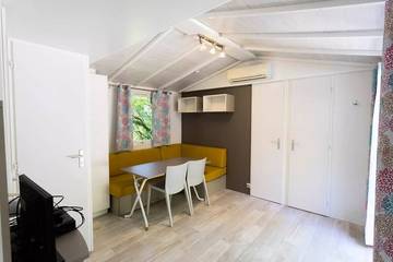 Camping für 5 Personen in Serviès, Zentralmassiv, Bild 4