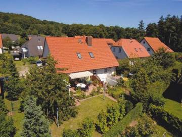 Ferienwohnung für 2 Personen, mit Terrasse und Garten, kinderfreundlich in Binz