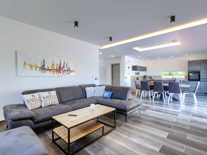 Ferienhaus für 8 Personen, mit Pool und Garten in Pula - 4