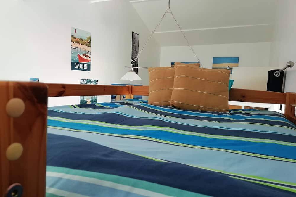 Appartement entier, Le Pied Marin Gîte *** Vélos linge ménage inclus, € petit-déjeuner in Gujan-Mestras, Région d'Arcachon