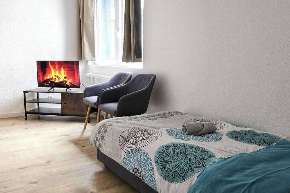 Ganze Wohnung, Gemütliche 3-Zimmer Wohnung - Schlafmöglichkeiten für 7 in Villingen-Schwenningen, Mittlerer Schwarzwald