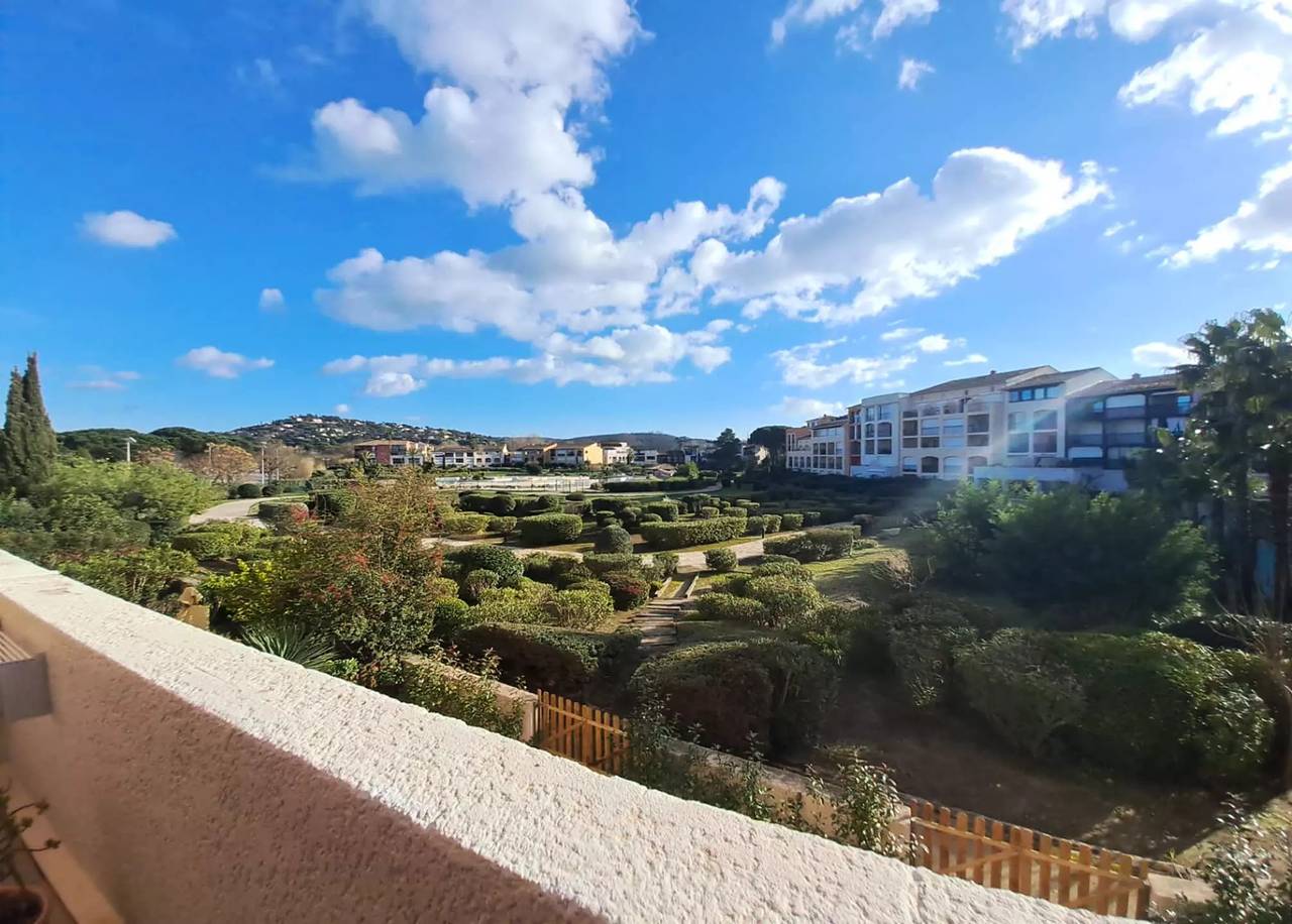 Appartement entier, Bel appt pour 4 personnes climatisé avec terrasse plage à pied Gassin in Port Cogolin, Gassin