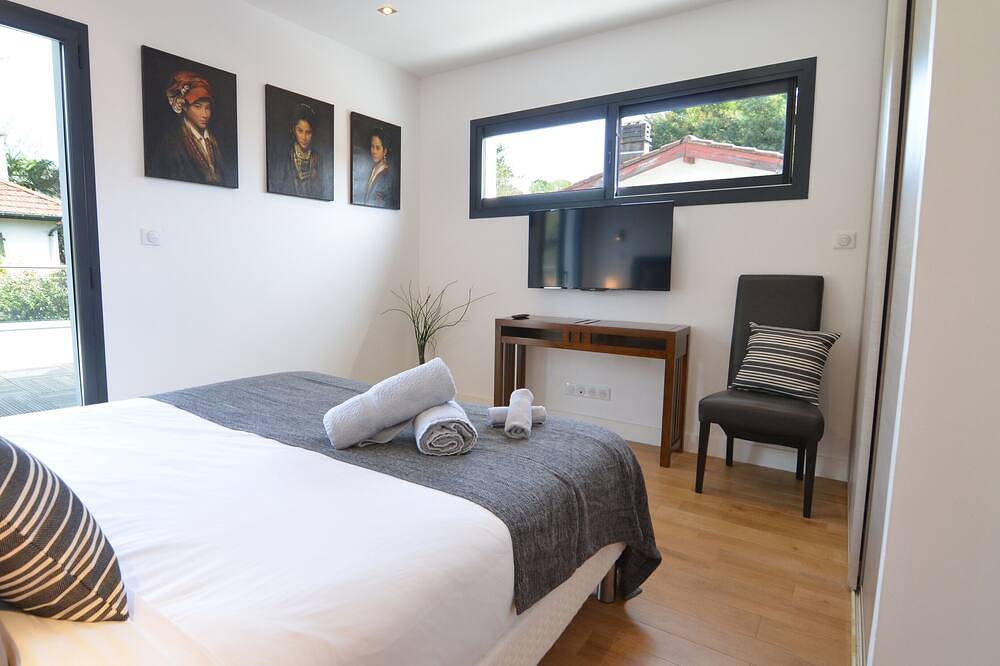 Zeitgenössische Villa mit Pool in Biarritz in Biarritz, Bayonne und Umgebung