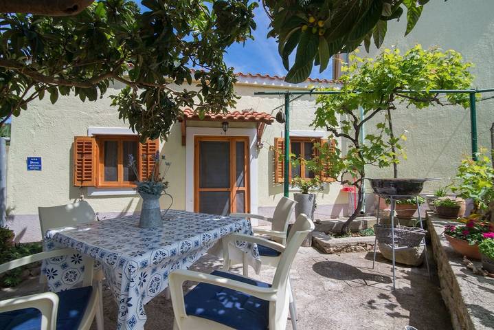 Ferienwohnung für 2 Personen, mit Balkon/Terrasse in Veli Losinj - 3