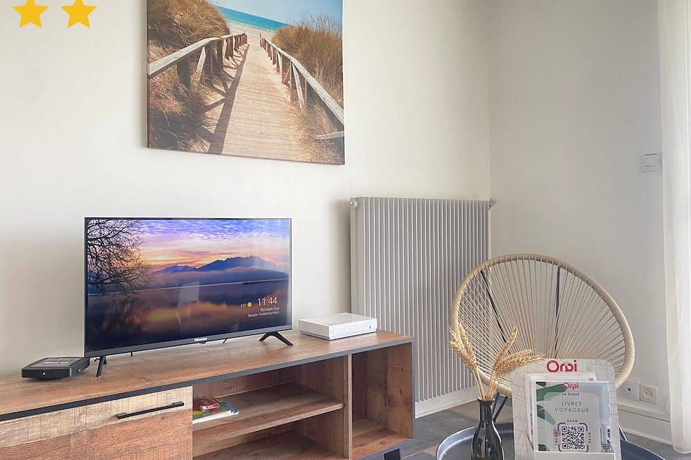 Ganze Wohnung, La Digue -Apartment-Ensuite Bad-Strandblick in Calais, Calais und Umgebung