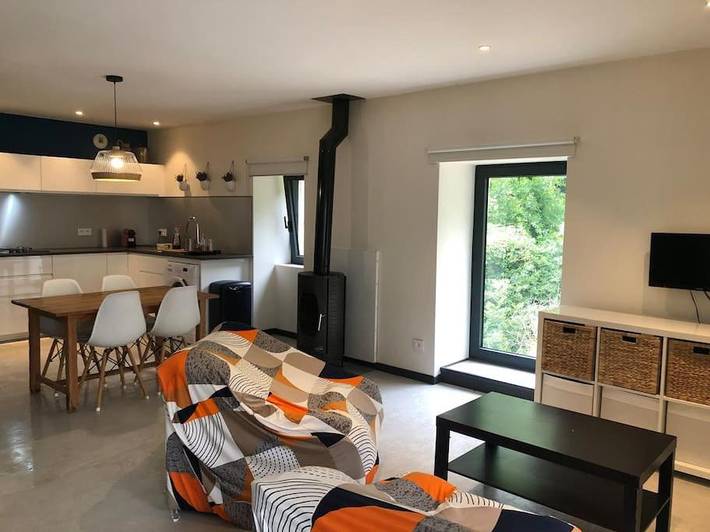 Gîte pour 2 personnes, avec terrasse et vue à Romeyer - 4