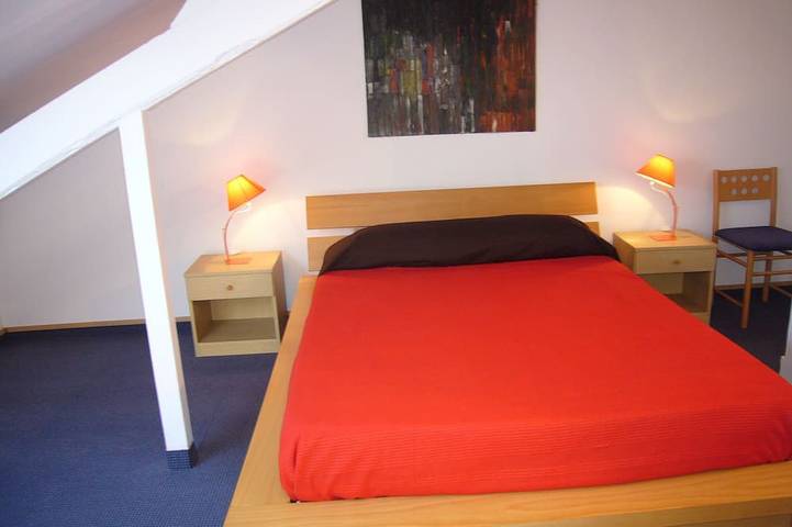 Gîte pour 7 personnes, avec balcon dans Plage Carras Nice - 2